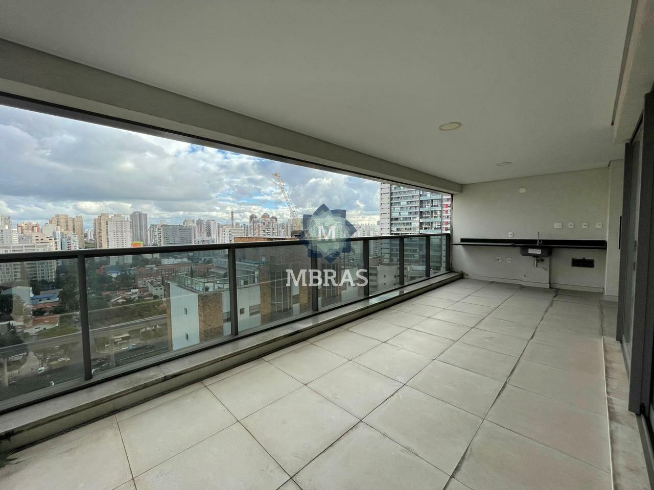 LINDO APARTAMENTO AMPLO E AREJADO - foto 0
